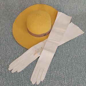 White Leather Opera-Length Gloves, Sz 6